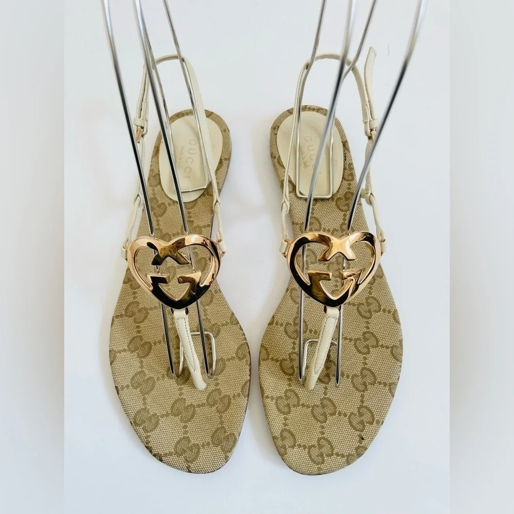 Gucci White leather GG supreme canvas interlocking heart thong sandals EU 36.5 - Picture 1 of 8